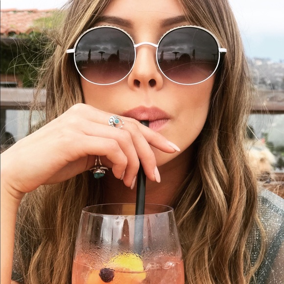 Meet your Posher, Ana - Picture 6 of 8